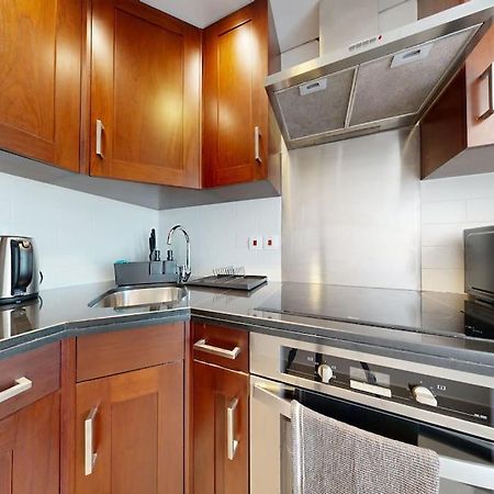 Studio In Best Part Of Downtown With Amazing Pool Dubai Exterior photo