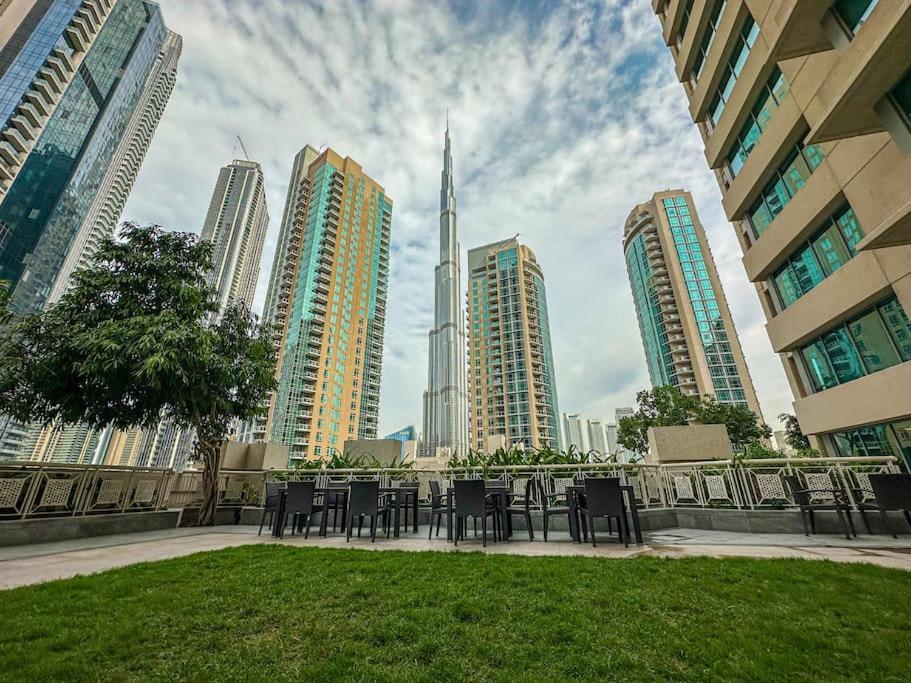 Studio In Best Part Of Downtown With Amazing Pool Dubai Exterior photo