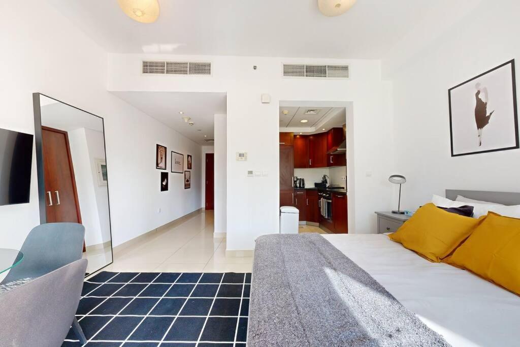 Studio In Best Part Of Downtown With Amazing Pool Dubai Exterior photo